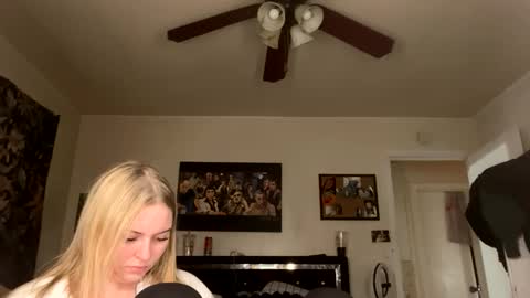 ellejess online show from March 2026 04:57:01 PM