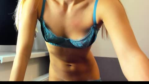 Snapshot of ellen_flow chatting on March 2026 06:07:01 PM ellen_flow online show from March 2026 06:07:01 PM