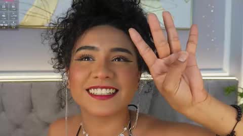 Snapshot of ellette_ chatting on March 2026 07:10:01 PM princess online show from March 2026 07:10:01 PM