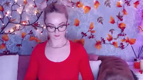 Elliana online show from October 2025 02:28:02 AM