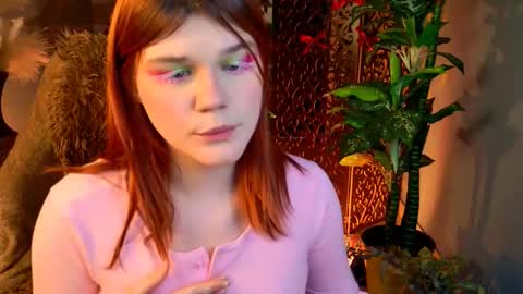 Snapshot of ellie_foxyy chatting on March 2026 05:08:02 AM Ellie online show from March 2026 05:08:02 AM