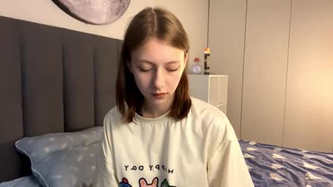 Ellie online show from September 2025 07:33:02 AM