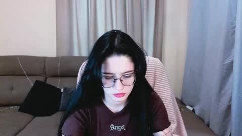 Snapshot of ellie_magic chatting on March 2026 02:01:02 PM ellie_magic online show from March 2026 02:01:02 PM