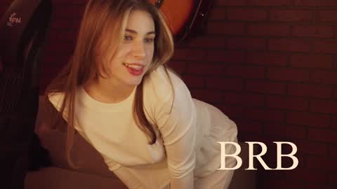 Snapshot of elliecutes chatting on January 2025 08:45:02 AM elliecutes online show from January 2025 08:45:02 AM