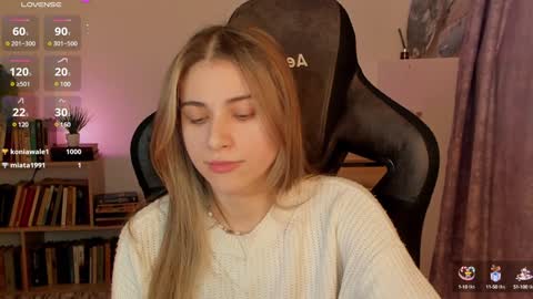 Snapshot of elliecutes chatting on January 2025 11:54:02 AM elliecutes online show from January 2025 11:54:02 AM