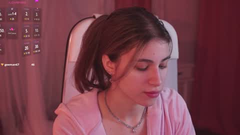 Snapshot of elliecutes chatting on February 2025 08:46:02 AM elliecutes online show from February 2025 08:46:02 AM