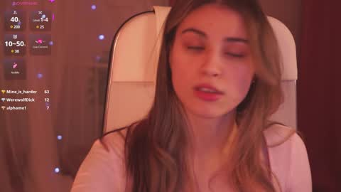 Snapshot of elliecutes chatting on February 2025 09:08:01 AM elliecutes online show from February 2025 09:08:01 AM