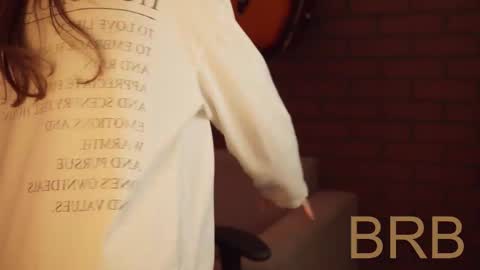 Snapshot of elliecutes chatting on February 2025 05:35:01 PM elliecutes online show from February 2025 05:35:01 PM