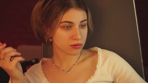 Snapshot of elliecutes chatting on February 2025 05:20:01 AM elliecutes online show from February 2025 05:20:01 AM