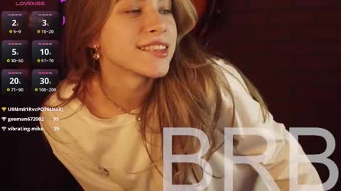 Snapshot of elliecutes chatting on March 2025 05:42:02 AM elliecutes online show from March 2025 05:42:02 AM