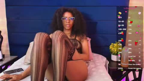 Snapshot of elliee_alves chatting on March 2026 02:17:01 PM elliee_alves online show from March 2026 02:17:01 PM