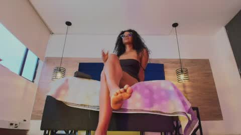 Snapshot of elliee_alves chatting on April 2026 07:58:02 PM elliee_alves online show from April 2026 07:58:02 PM