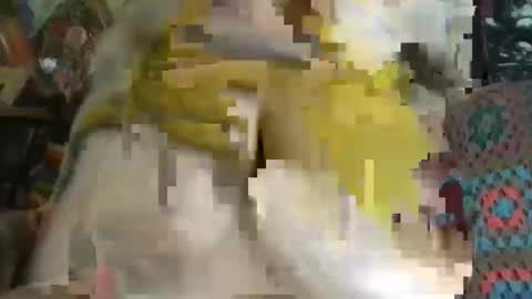 Ellie Louise online show from October 2025 07:36:02 PM