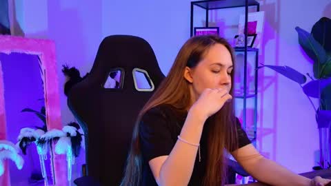 Snapshot of ellinvale chatting on March 2026 03:04:02 PM Elin online show from March 2026 03:04:02 PM