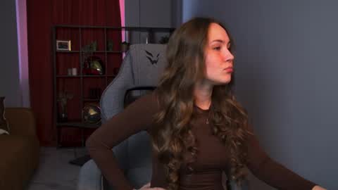 Snapshot of ellinvale chatting on March 2026 05:45:02 AM Elin online show from March 2026 05:45:02 AM