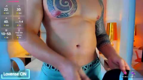 Snapshot of elliott_veelez chatting on July 2026 08:59:01 PM E L L I O T V E L E Z online show from July 2026 08:59:01 PM