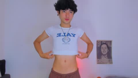 elliotvolkov online show from May 2026 02:33:01 PM