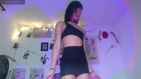 Snapshot of ellis_flowers chatting on February 2026 01:21:01 AM . online show from February 2026 01:21:01 AM
