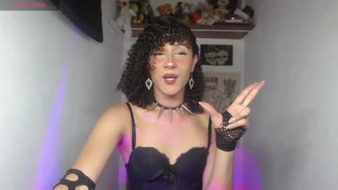 Snapshot of ellis_flowers chatting on April 2026 12:39:01 AM . online show from April 2026 12:39:01 AM