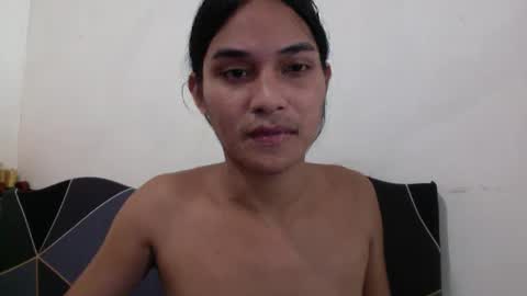 Snapshot of ellorrey chatting on June 2026 04:07:02 AM ELLORREY online show from June 2026 04:07:02 AM