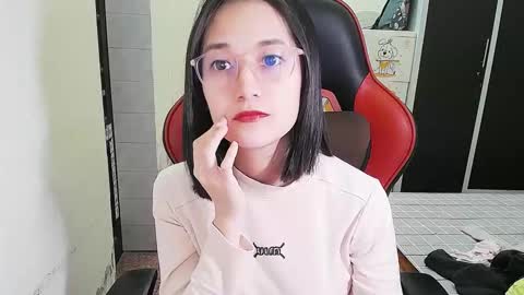 ellsa9x online show from November 2025 01:58:02 AM