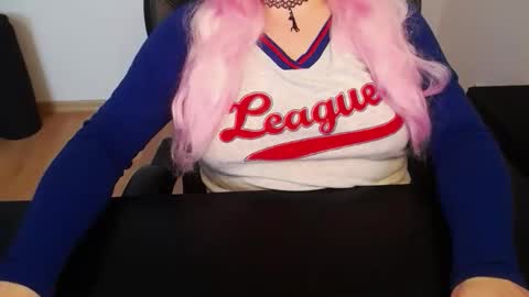 Elly online show from April 2026 06:58:01 AM