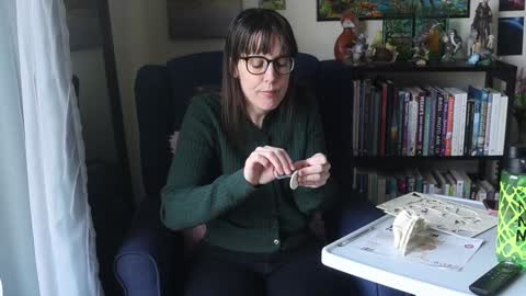 Elly Naomi online show from January 2025 07:40:01 PM