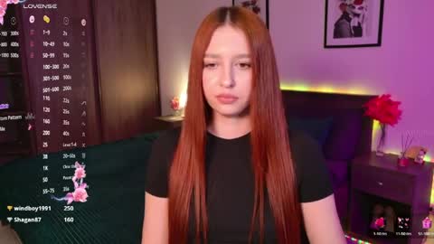 EllyPeach online show from April 2026 04:59:02 PM