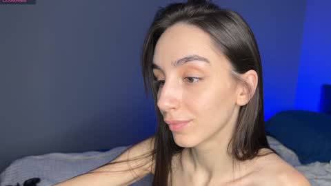 Im online Fri Sun Mon Tue Thu Fri Sat3 from 1000 online show from February 2025 07:41:01 AM