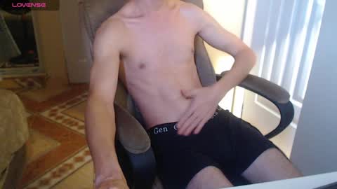 Snapshot of elmaster0111 chatting on April 2026 12:17:02 PM Zeki online show from April 2026 12:17:02 PM