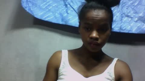 elodie228680 online show from May 2026 05:04:02 AM