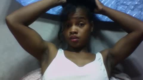 elodie228680 online show from May 2026 08:29:01 AM