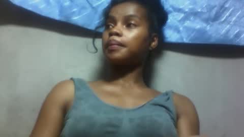 elodie228680 online show from June 2026 02:56:02 PM