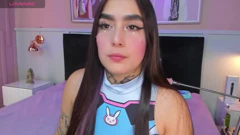 Elodie  online show from September 2025 12:53:01 PM