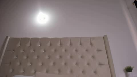 Snapshot of eloisa_cleavage_ chatting on February 2025 02:11:02 PM Maya online show from February 2025 02:11:02 PM