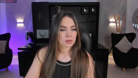 Snapshot of eloisaolivero chatting on February 2025 10:59:02 AM ELOISA OLIVERO online show from February 2025 10:59:02 AM