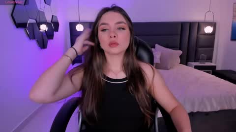 Snapshot of eloisaolivero chatting on March 2025 09:18:02 AM ELOISA OLIVERO online show from March 2025 09:18:02 AM