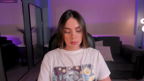 Snapshot of eloisaolivero chatting on September 2025 07:15:02 PM ELOISA OLIVERO online show from September 2025 07:15:02 PM