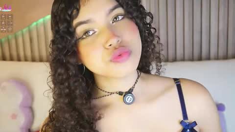 Snapshot of eloise_sweet chatting on March 2026 12:22:01 PM eloise_sweet online show from March 2026 12:22:01 PM