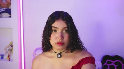 Snapshot of eloise_sweet chatting on April 2026 12:38:01 PM eloise_sweet online show from April 2026 12:38:01 PM