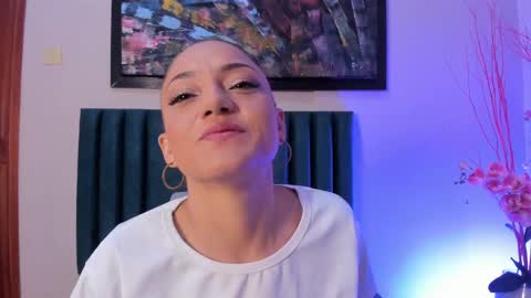 EloiseQuinn online show from September 2025 01:26:02 PM