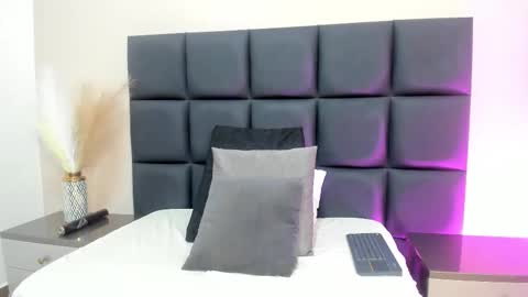 EloiseQuinn online show from October 2025 05:01:01 PM