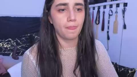 Snapshot of elowen_halley1 chatting on November 2025 09:57:02 PM elowen_halley1 online show from November 2025 09:57:02 PM