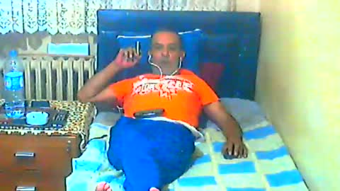 Snapshot of elpaso01 chatting on September 2025 09:05:02 PM elpaso online show from September 2025 09:05:02 PM