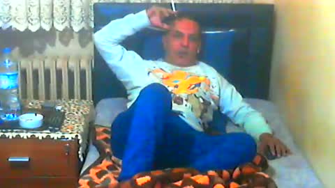 Snapshot of elpaso01 chatting on October 2025 08:19:02 PM elpaso online show from October 2025 08:19:02 PM
