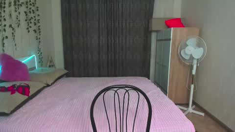 Snapshot of elsa_hot_here chatting on December 2024 03:09:01 AM Elsa  online show from December 2024 03:09:01 AM