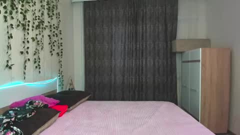 Snapshot of elsa_hot_here chatting on December 2024 03:36:01 AM Elsa  online show from December 2024 03:36:01 AM