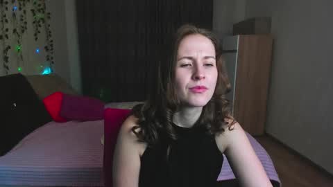 Snapshot of elsa_hot_here chatting on February 2025 11:31:02 AM Elsa  online show from February 2025 11:31:02 AM