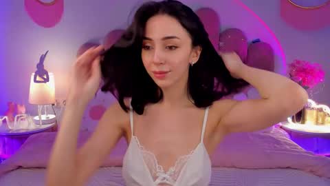 Snapshot of elsa_xo chatting on February 2026 08:29:02 PM Michelle online show from February 2026 08:29:02 PM