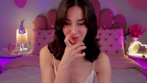 Snapshot of elsa_xo chatting on February 2026 08:31:02 PM Michelle online show from February 2026 08:31:02 PM